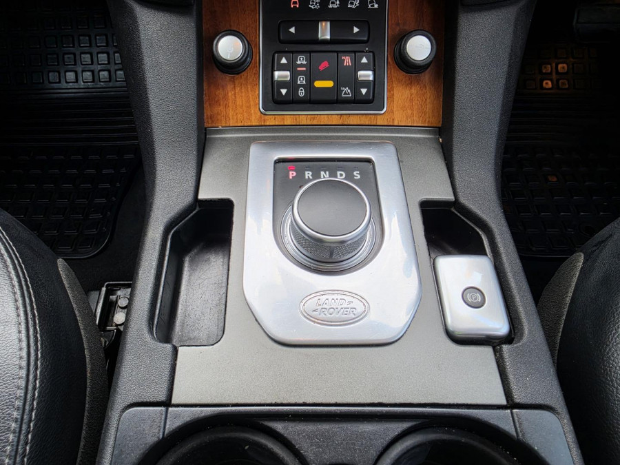 2013 Land Rover Discovery Sport Series 4 HSE SUV Image 19