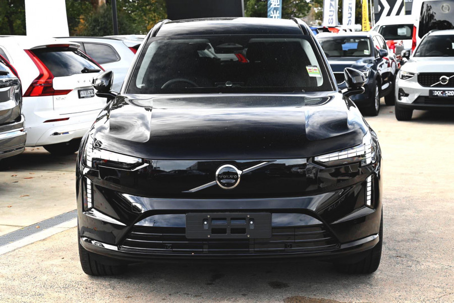 2026 Volvo EX90  Ultra Twin Motor Performance SUV Image 2