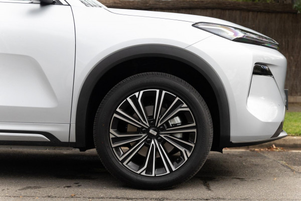 2026 MY27 Geely Starray EM-i P145 Inspire Extended Range SUV Image 2