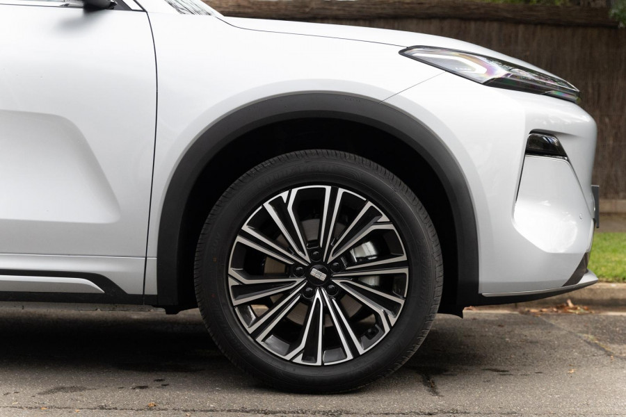 2026 MY27 Geely Starray EM-i P145 Inspire Extended Range SUV Image 2