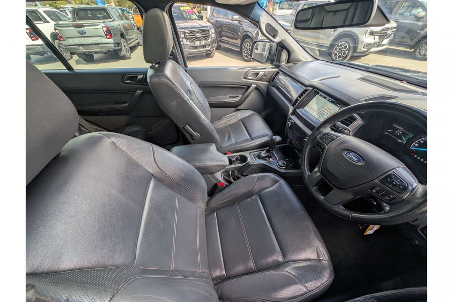 2017 Ford Everest UA Titanium Wagon Image 17