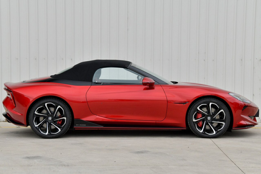 2024 MY24.5 MG Cyberster EC32  Convertible Image 9