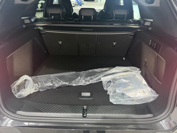 2026 BMW X3 G45 40d xDrive SUV image 7