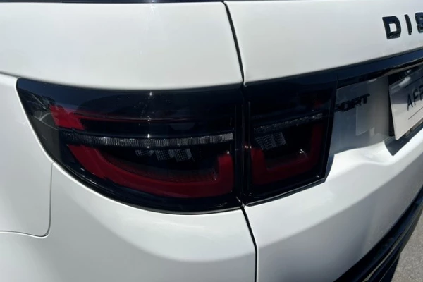 2025 MY26 Land Rover Discovery Sport L550 P250 Landmark SUV Image 9