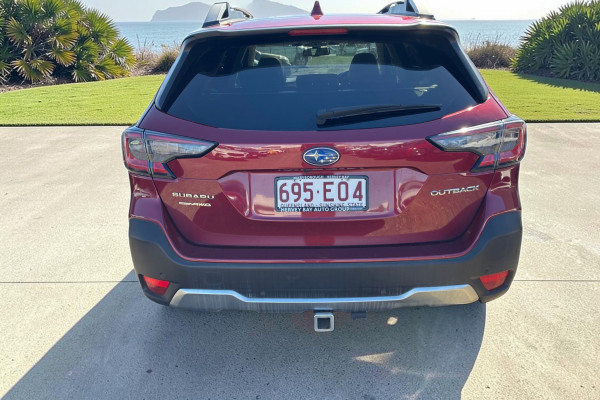 2022 Subaru Outback 6GEN AWD Touring SUV Image 5