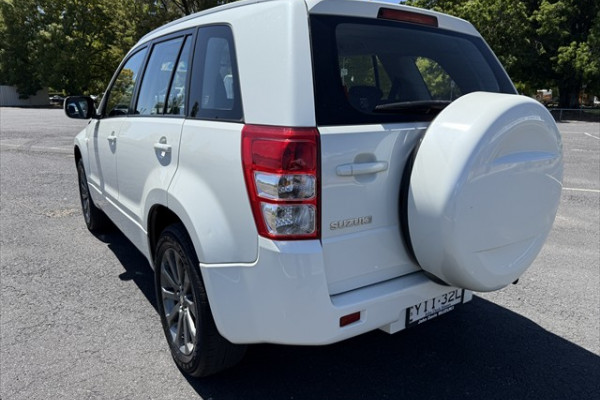 2018 Suzuki Grand Vitara JB Sport SUV Image 4