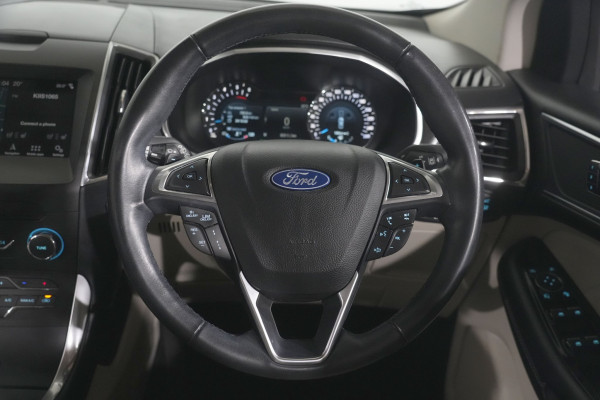 2019 Ford Endura Titanium SUV Image 9