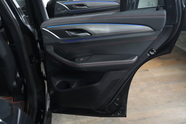 2020 BMW X4 xDrive30i M Sport SUV image 27