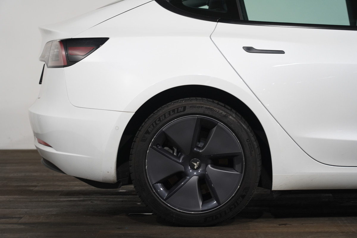 2022 Tesla Model 3 3 Rear-Wheel Drive Sedan Image 6