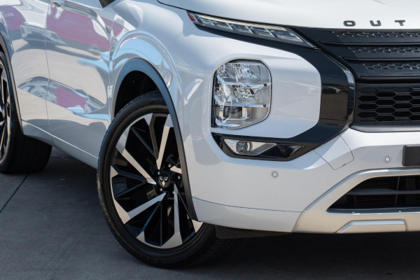 2022 MY22.5 Mitsubishi Outlander ZM Exceed Tourer SUV Image 6