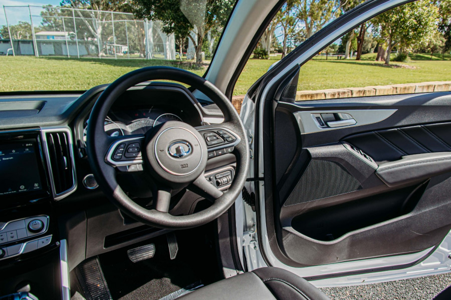 2025 MY24 GWM Ute NPW Cannon Premium CC Cab Chassis Image 29