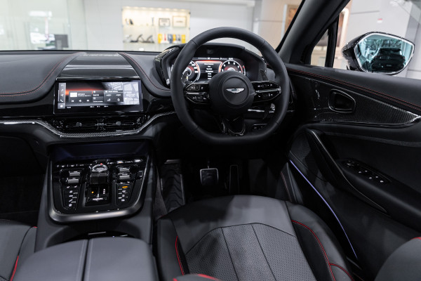 2025 Aston Martin DBX Wagon Image 57