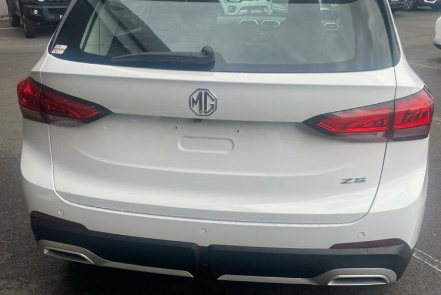 2025 MG ZS ZS32 Essence Hybrid+ SUV Image 6