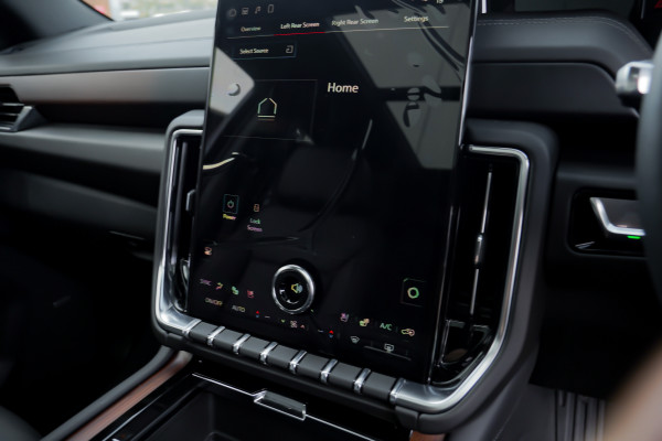 2025 GMC Yukon  Denali Wagon Image 33
