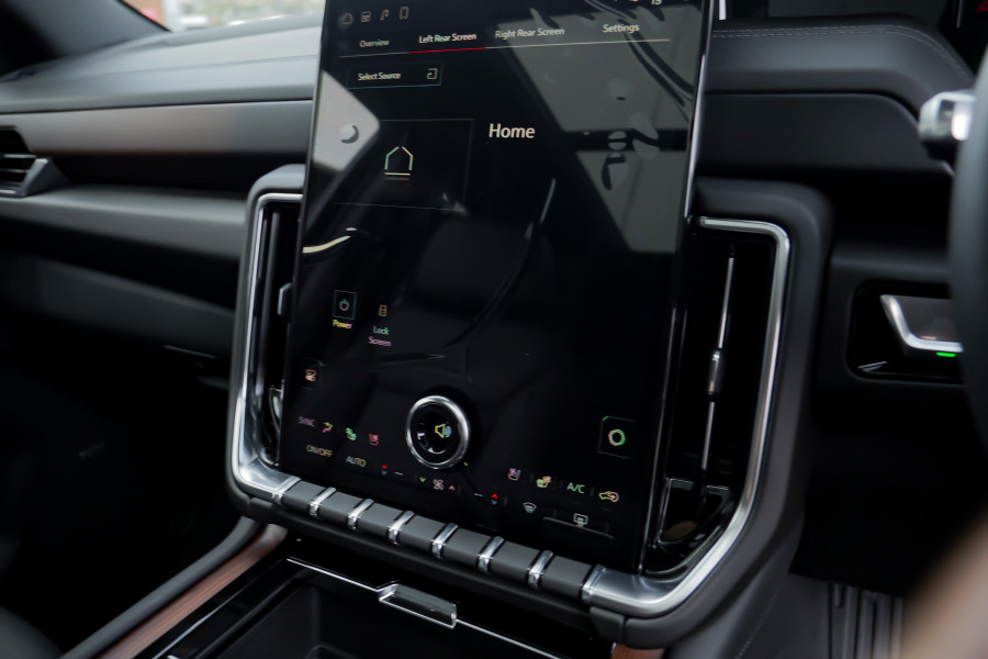 2025 GMC Yukon  Denali Wagon Image 33