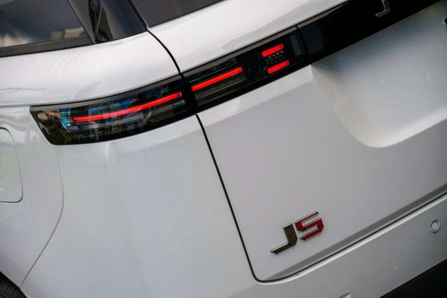 2026 Jaecoo J5 No Series Summit SUV Image 7