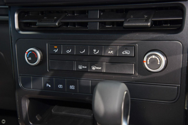 2026 MY27 Hyundai Staria Load US4.V4  Van Image 13