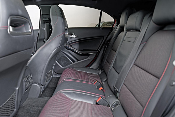 2014 Mercedes-Benz A-Class W176 A250 Sport Hatch image 9