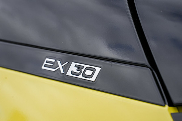 2024 MY25 Volvo EX30  Single Motor Extended Range Plus SUV Image 13