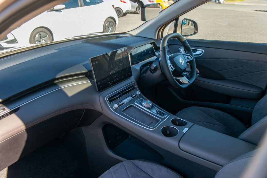 2026 MG MGS6 EV IS3E Essence SUV Image 16