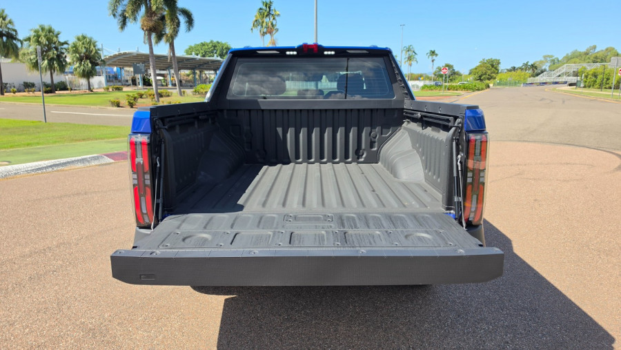 2025 LDV Terron 9 EKK1C Evolve Ute Image 13