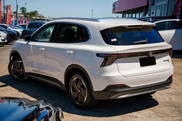 2025 MG MGS5 EV ZS3EM Essence 62 SUV Image 2