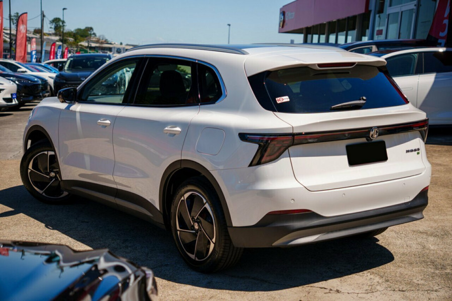 2025 MG MGS5 EV ZS3EM Essence 62 SUV Image 2