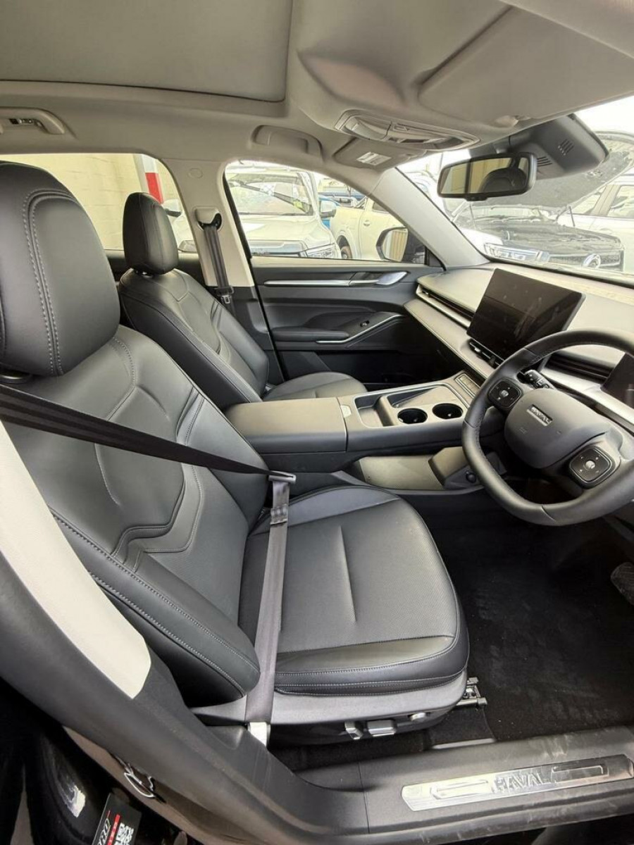 2025 GWM Haval H6 B01 Ultra Hybrid SUV Image 8