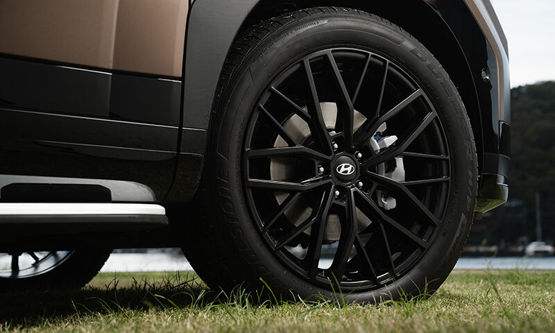 20" Busan gloss black alloy wheel SET