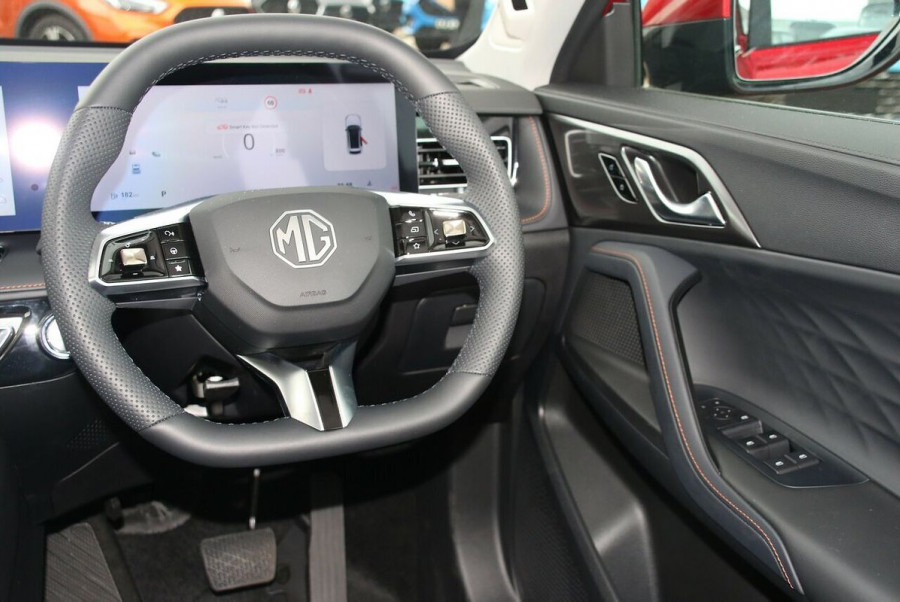 2024 MY24.5 MG HS AS33 Vibe SUV Image 7