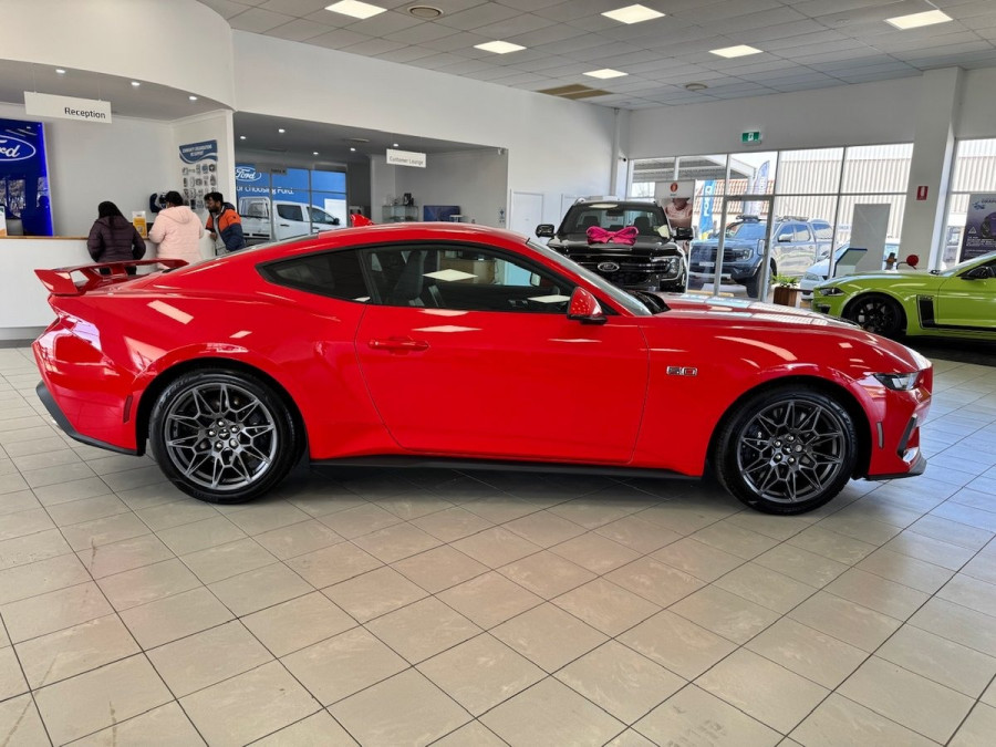 2024 MY25 Ford Mustang FO GT Hatch Image 8