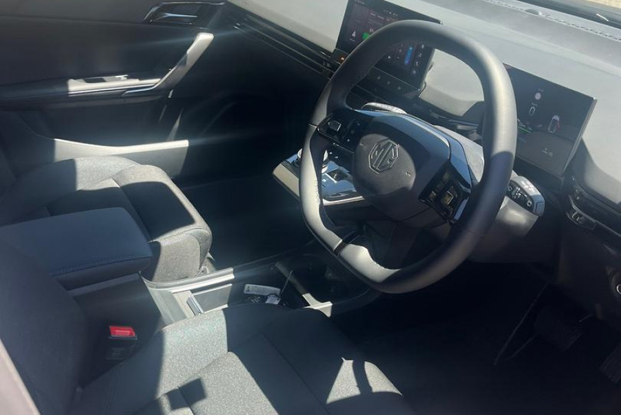 2024 MG MG4 MEH32 Excite 51 125kW Hatch Image 7