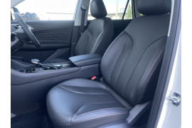 2025 MG HS Essence 1.5Pt SUV