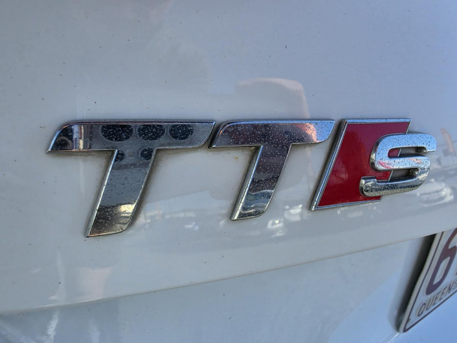 2009 Audi TTS 8J  Convertible Image 12