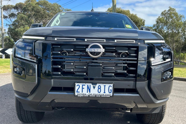 2026 Nissan Navara D27 ST-X Ute Image 4