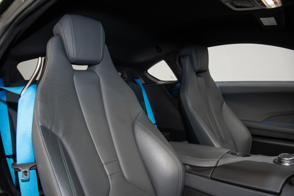 2015 BMW I8 Phev Coupe Image 3