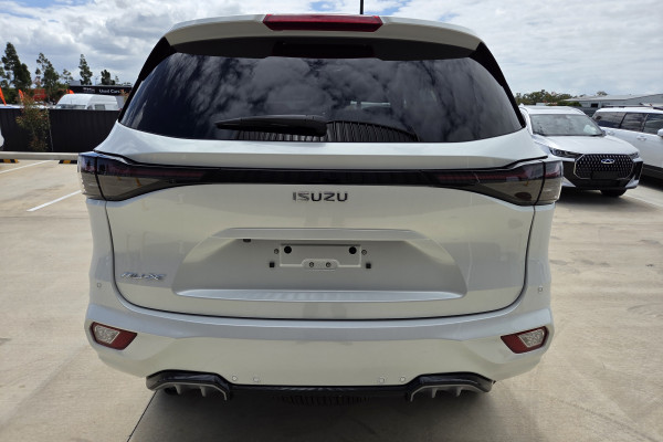 2025 MY25.5 Isuzu MU-X RJ LS-T SUV Image 4