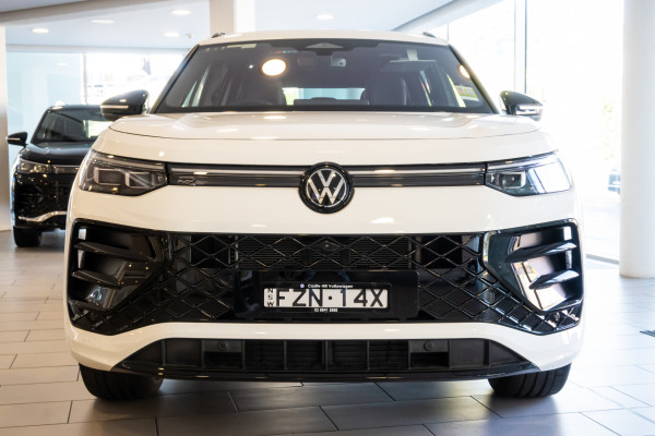 2025 Volkswagen Tayron R4 195TSI R-Line SUV Image 4