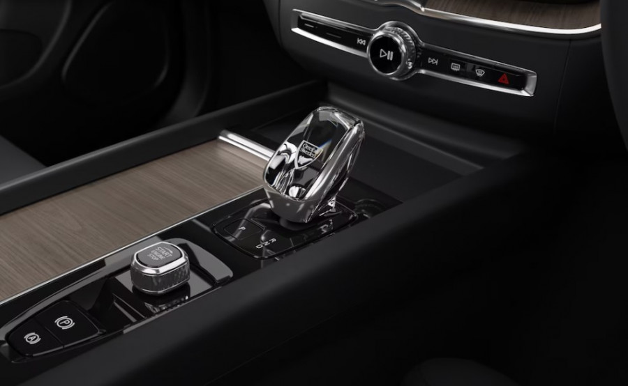 2025 MY26 Volvo XC60 UZ Plus B5 Bright SUV Image 22