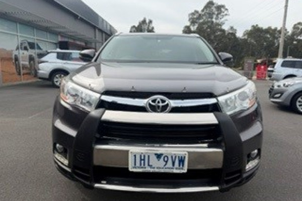 2016 Toyota Kluger GSU50R GXL SUV Image 3