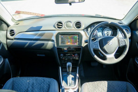 2023 Suzuki Vitara LY Series II Turbo SUV