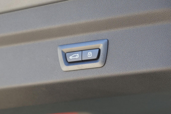 2024 BMW iX2 U10 eDrive20 M Sport SUV image 9