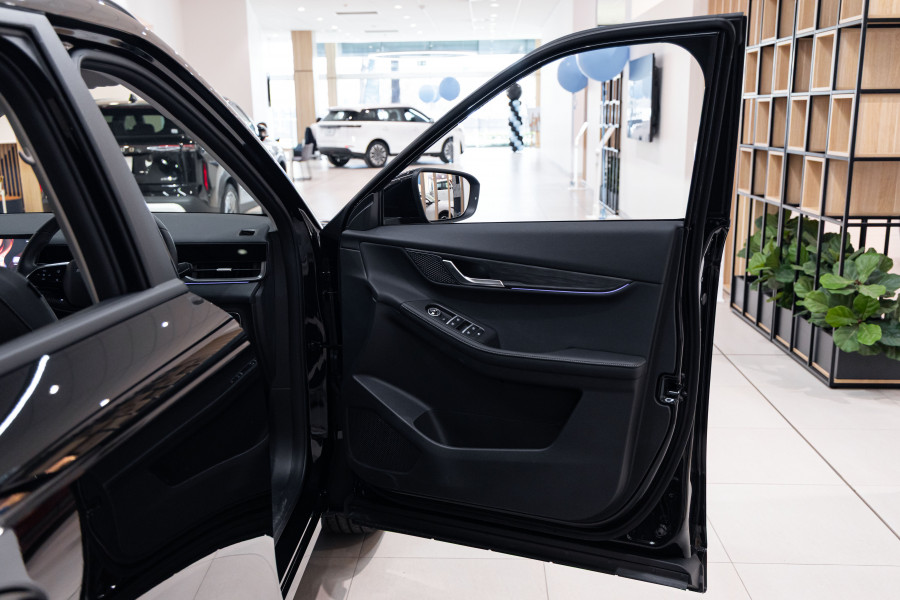 2026 Jaecoo J5  EV Summit SUV