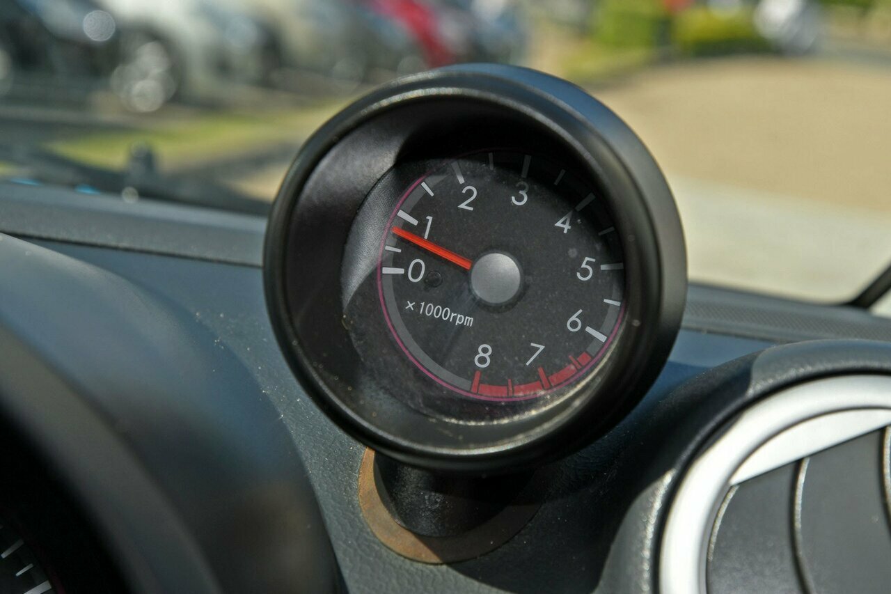 2011 Suzuki Alto GF GL Hatch Image 9