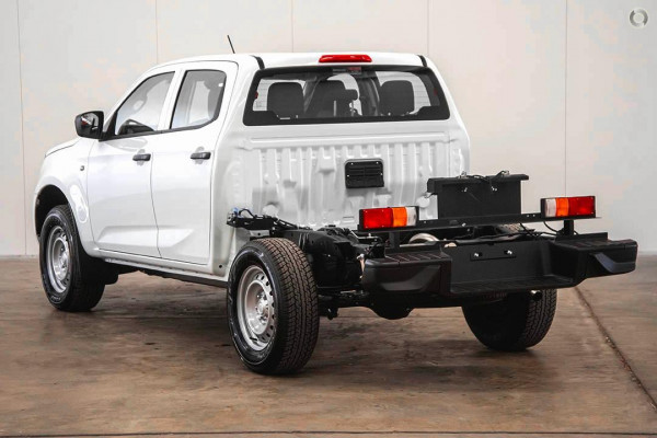 2026 MY25.5 Isuzu D-MAX RG SX High Ride Cab Chassis Image 4