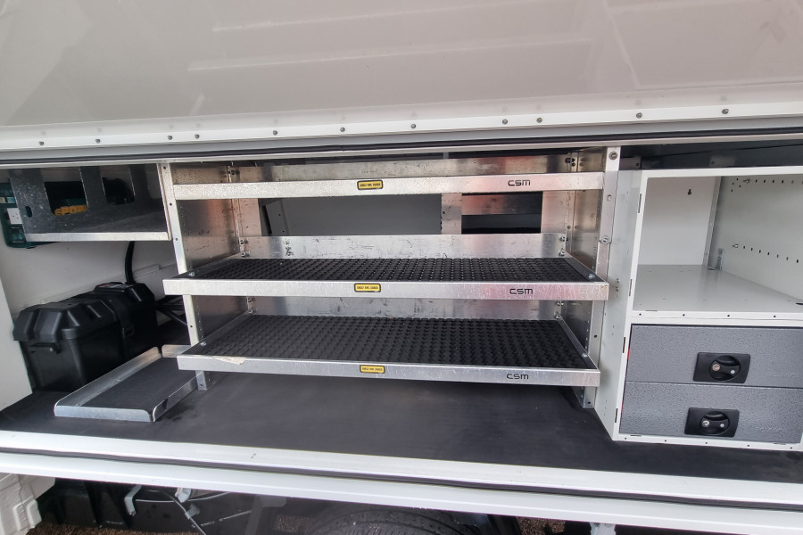 2018 Toyota HiLux TGN121R WorkMate Cab Chassis Image 12