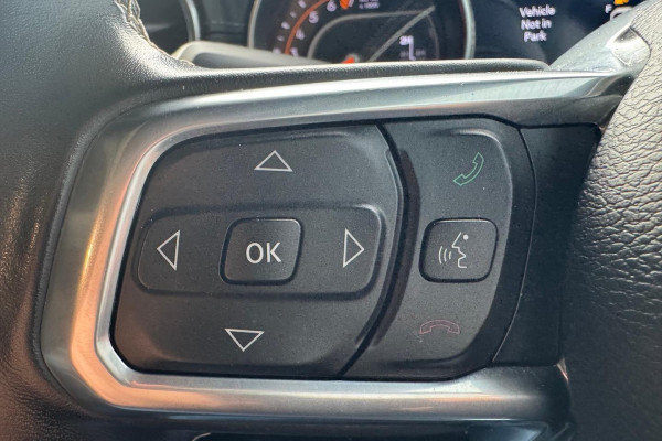 2019 Jeep Wrangler JL Overland SUV Image 18