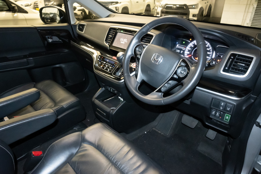 2018 Honda Odyssey 5th Gen VTi-L SUV Image 5