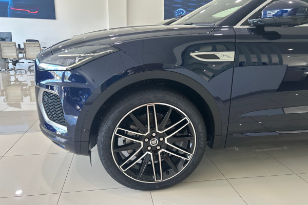 2024 MY25.75 Jaguar E-PACE R-Dynamic HSE SUV Image 5