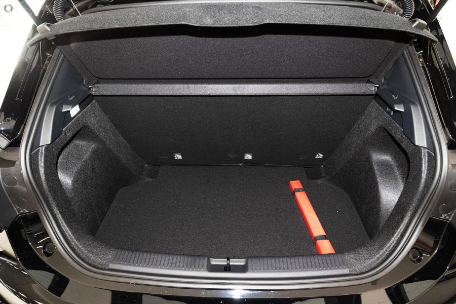 2026 MY25.5 MG MG3 ZP22 Vibe Hatch Image 8
